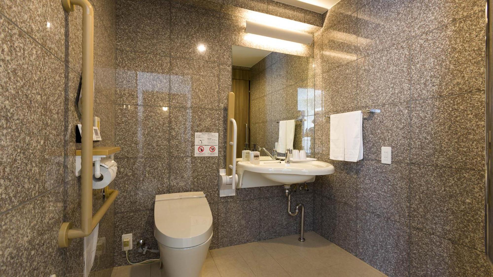 Toyoko Inn Shizuoka Eki Kita Guchi Habitación foto